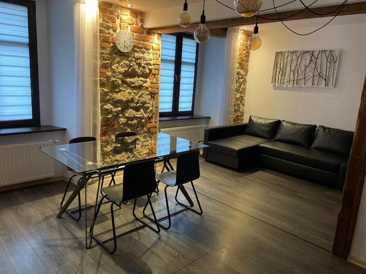 Apartament Przy Ratuszu 克沃兹科 外观 照片