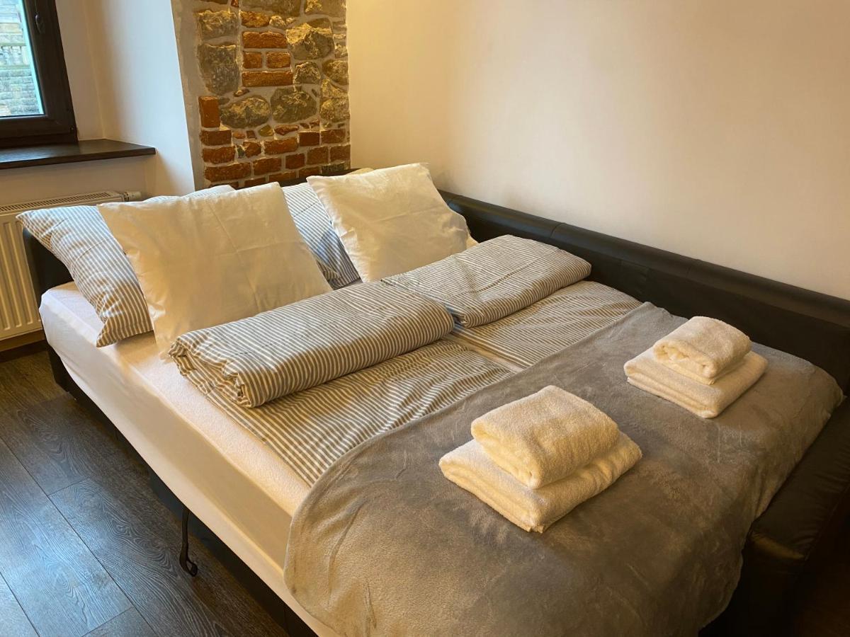 Apartament Przy Ratuszu 克沃兹科 外观 照片