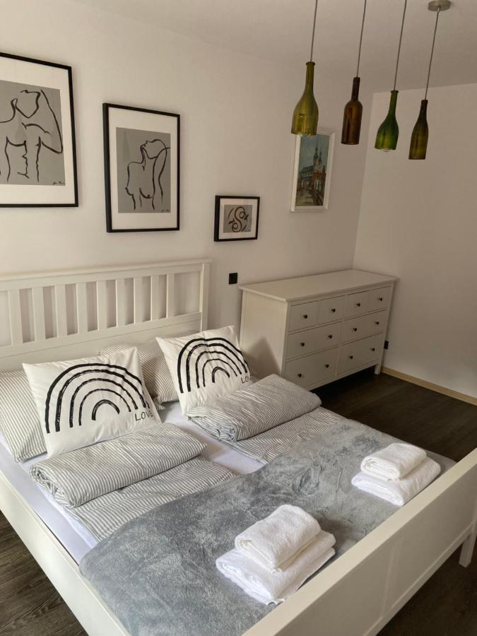 Apartament Przy Ratuszu 克沃兹科 外观 照片