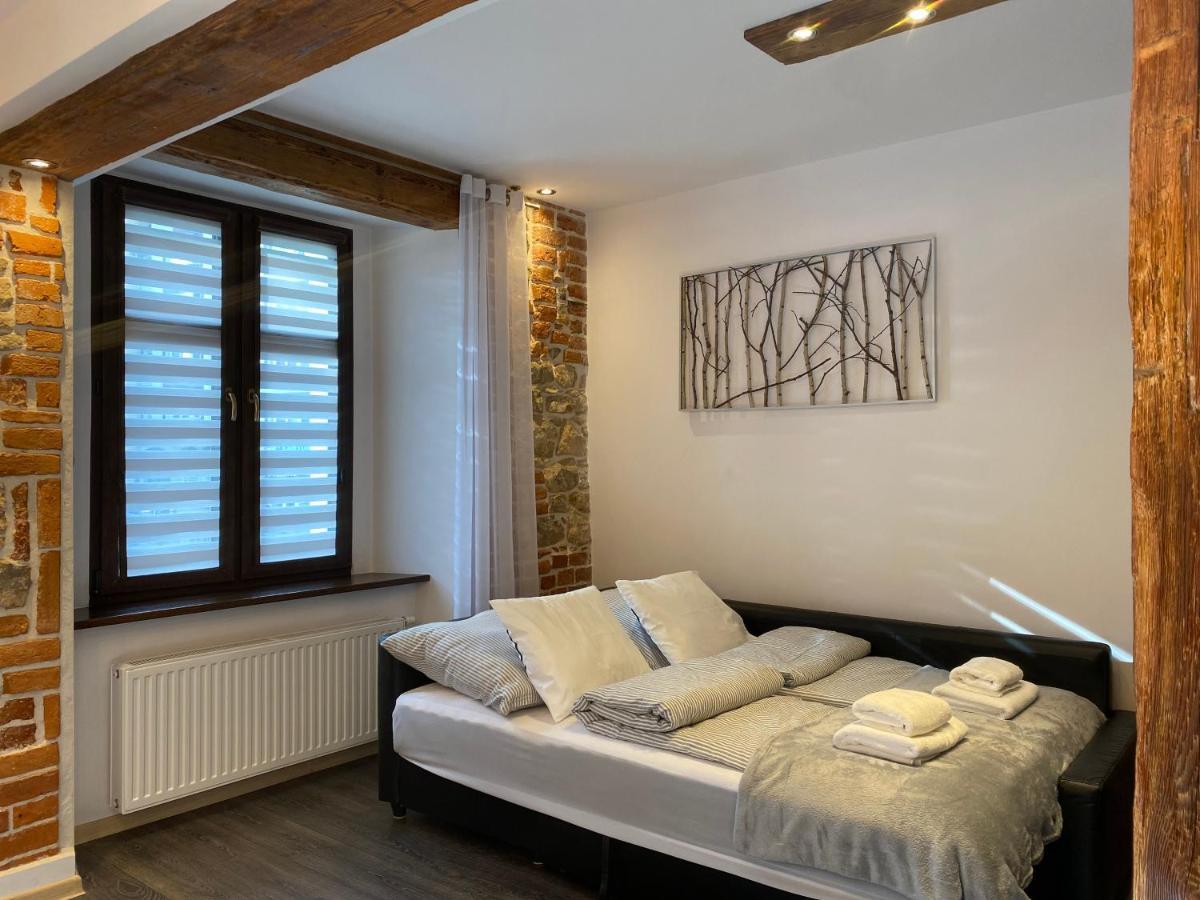 Apartament Przy Ratuszu 克沃兹科 外观 照片