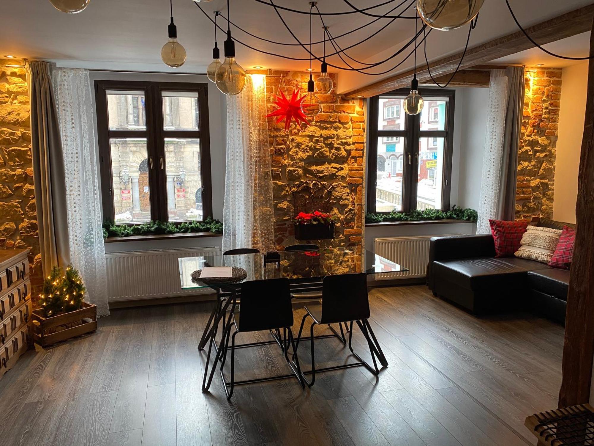 Apartament Przy Ratuszu 克沃兹科 外观 照片